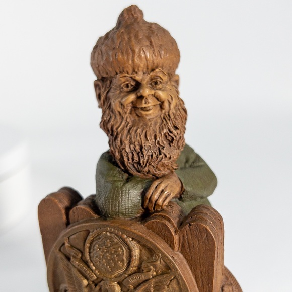 Signed Tom Clark Gnome G.I. Figure Sculpture US Army Military Mold 90 Style 5138 - Picture 10 of 15